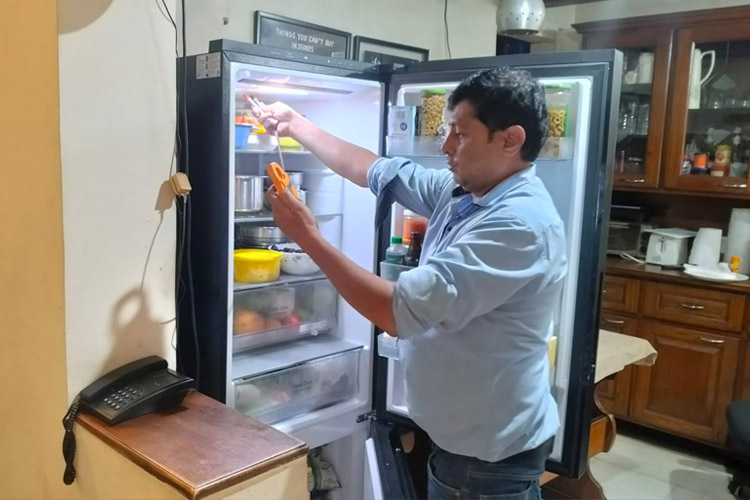 BMR Refrigerator in Malviya Nagar South Delhi BMR Refrigerator in Malviya Nagar South Delhi
