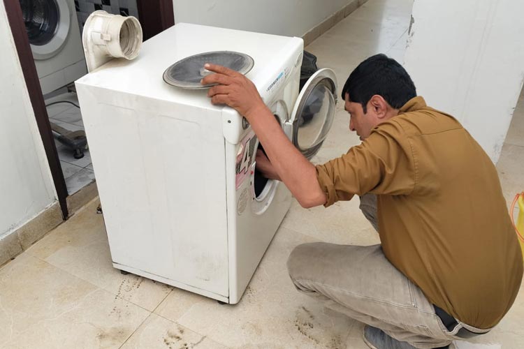 Microwave Oven Repair Service in Malviya Nagar South Delhi