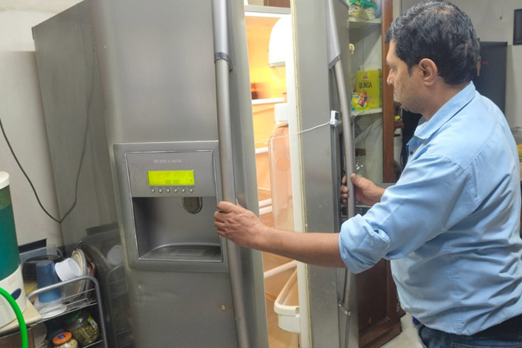 Side By Side Refrigerator in Malviya Nagar South Delhi Side By Side Refrigerator in Malviya Nagar South Delhi